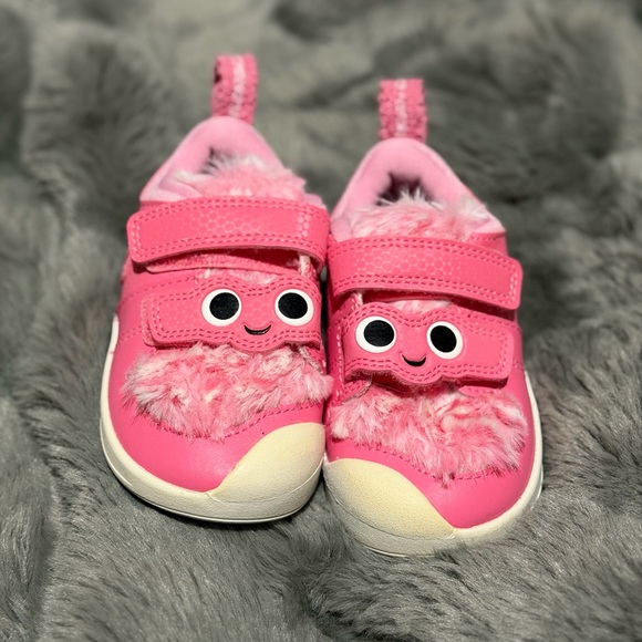 Nike Pink Kids Sneakers - Picture 4 of 6